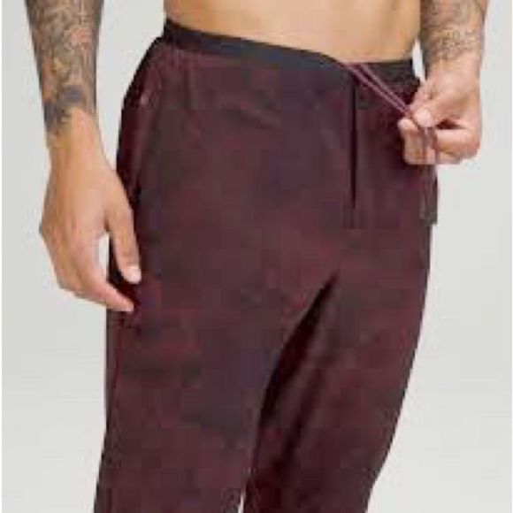 NWOT Lululemon Run State Jogger Tidal Dye Cassis Black Mens Sz L - Picture 1 of 11